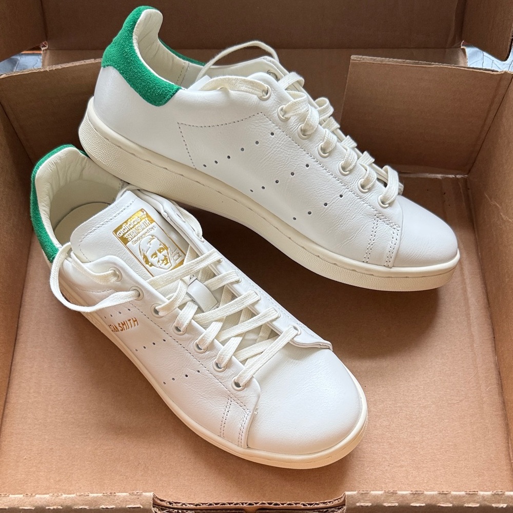 Adidas Stan Smith Classic White and Green Shoes